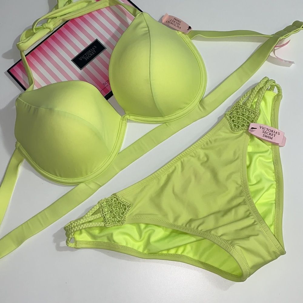 🆕Victorias Secret THE HOTTIE HALTER